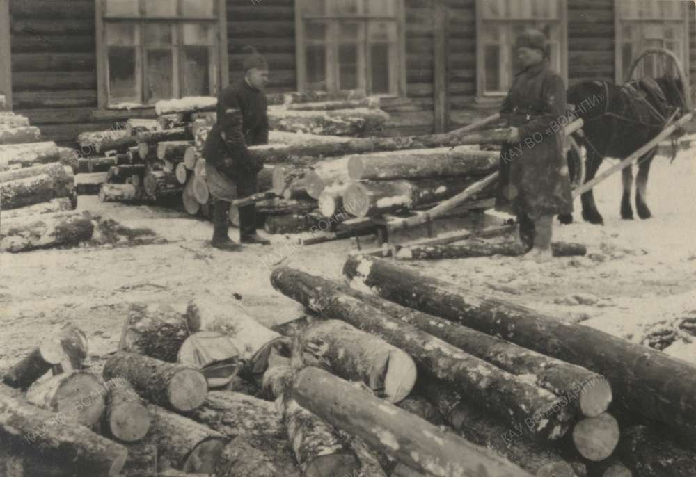Фотоальбом «РЭП-95». Хозяйственный двор, фото 1